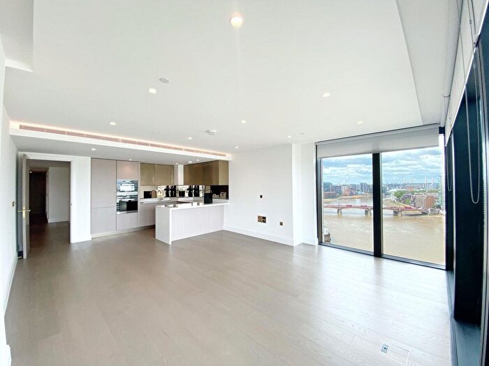 3 Bedroom Flat To Rent In Albert Embankment, London, SE1