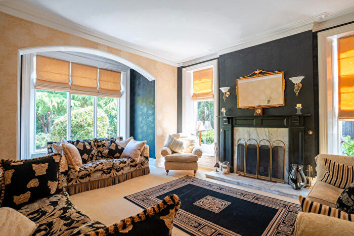 7 Bedroom Country House For Sale In Comberton Road Kidderminster, Worcestershire, DY10