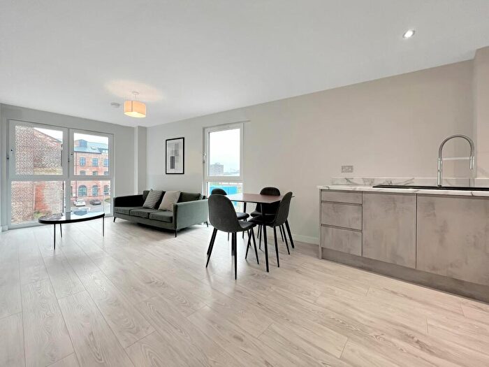 2 Bedroom Property To Rent In Block E, Victoria Riverside, Atkinson Street, Leeds, LS10