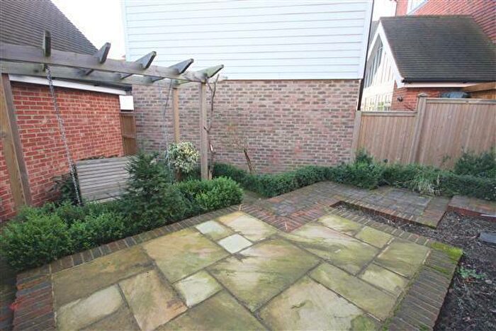 3 Bedroom Semi-Detached House To Rent In Spencer Place, Kings Hill, ME19