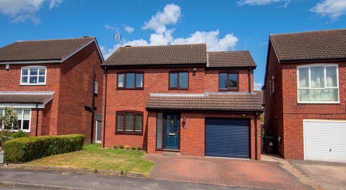 4 Bedroom Detached House To Rent In Alness Drive, Woodthorpe, York, YO24
