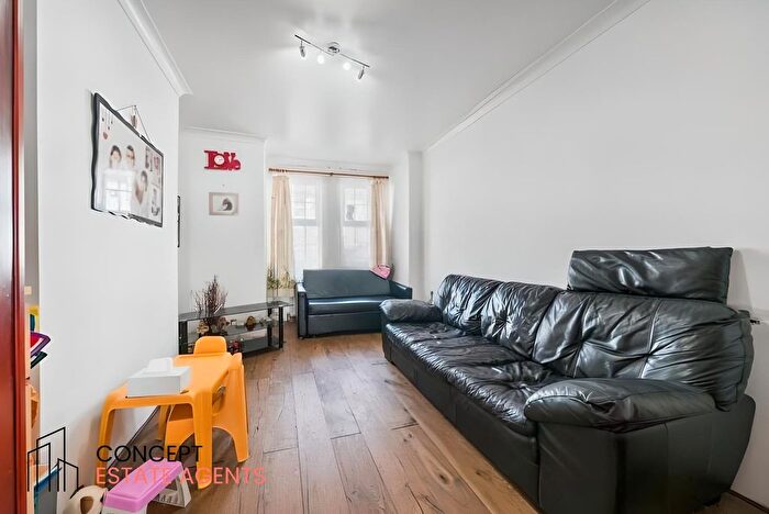 3 Bedroom Terraced House To Rent In Lyveden Road, Colliers Wood, SW17