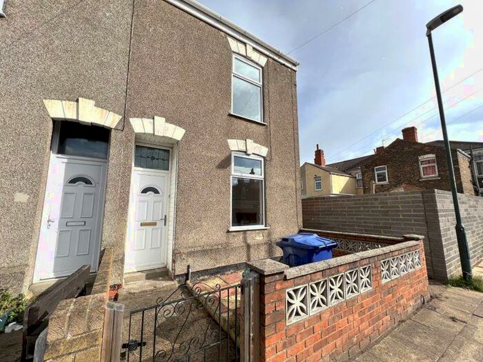 3 Bedroom End Of Terrace House To Rent In Grafton Street, Grimsby, DN32