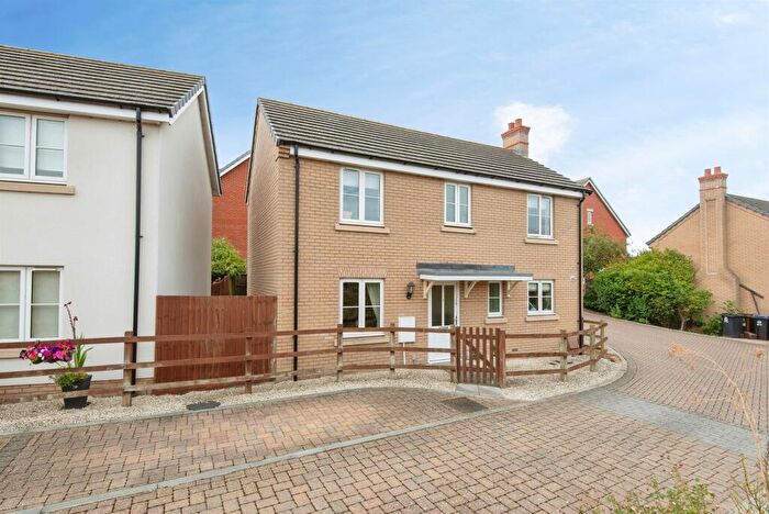 4 Bedroom Detached House For Sale In Binyon Way, Royston, SG8