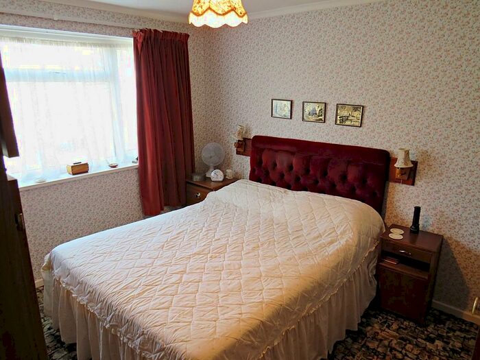 3 Bedroom Detached Bungalow For Sale In Biddulph Way, Ledbury, HR8