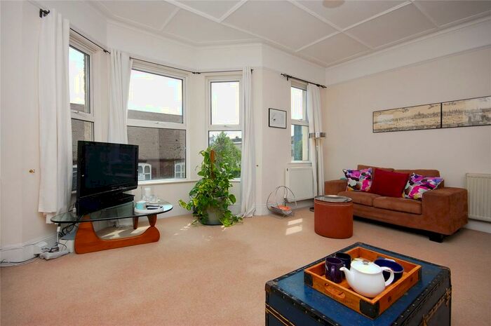3 Bedroom Maisonette To Rent In St. Andrews Road, London, NW10