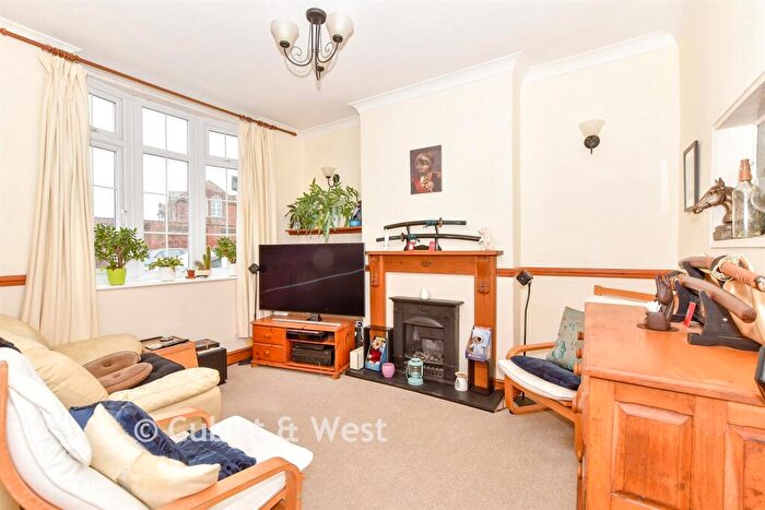 3 Bedroom Terraced House For Sale In Heidelberg Road, Southsea, Hampshire, PO4