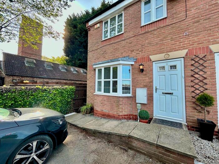 3 Bedroom House To Rent In School Lane Mews, Beverley, East Riding Of Yorkshire, HU17