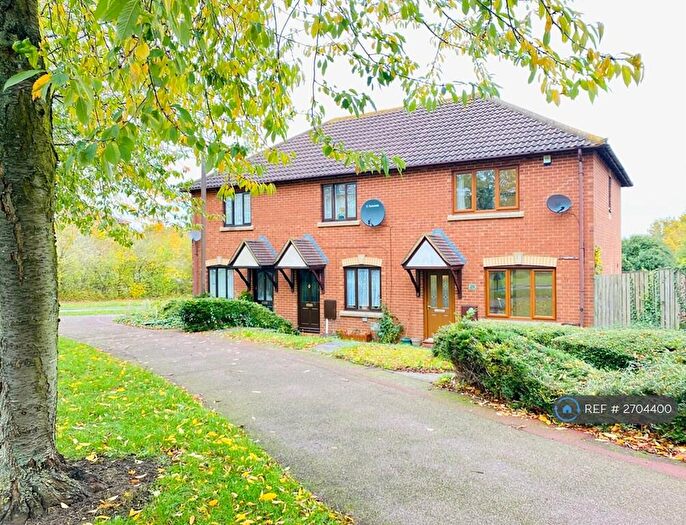 3 Bedroom Semi-Detached House To Rent In Wadhurst Lane, Milton Keynes, MK7