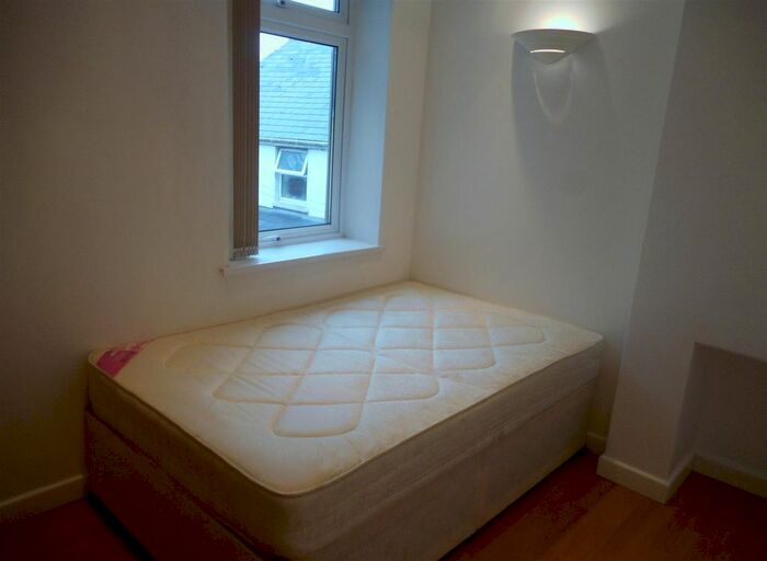 1 Bedroom Flat To Rent In Albany Road, Roath, Cardiff CF24