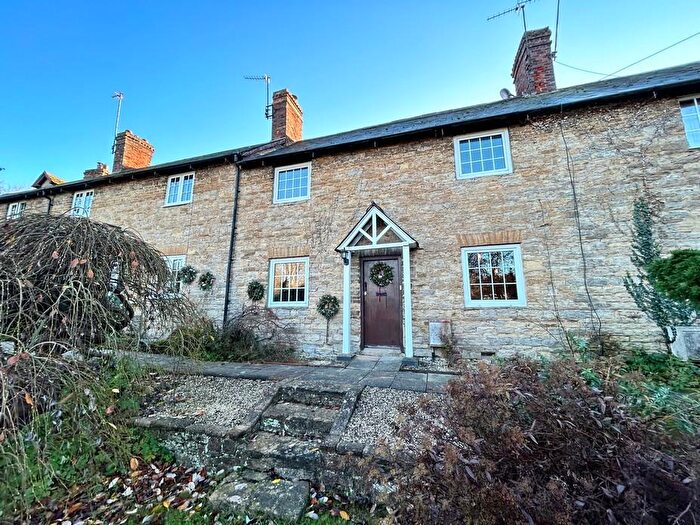 2 Bedroom Cottage To Rent In Ladybridge Terrace, Turvey, MK43