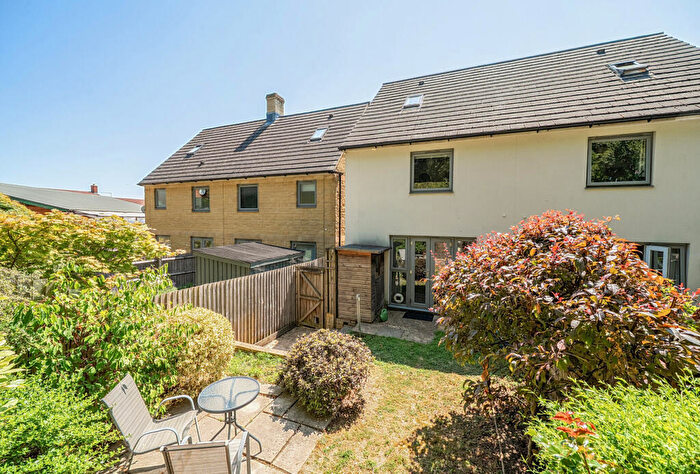 3 Bedroom End Of Terrace House For Sale In Graces Field, Stroud, Gloucestershire, GL5