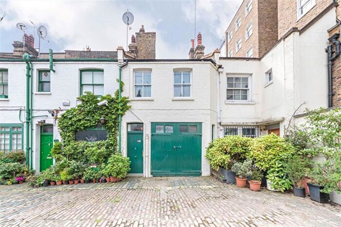 Studio To Rent In Montagu Mews South, London, W1H