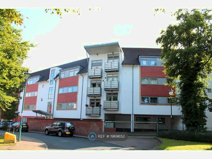 2 Bedroom Flat To Rent In Woodbrooke Grove, Northfield, Birmingham, B31