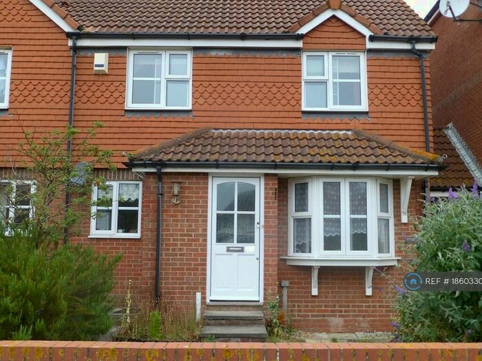 2 Bedroom Terraced House To Rent In Falmouth Close, Eastbourne, BN23