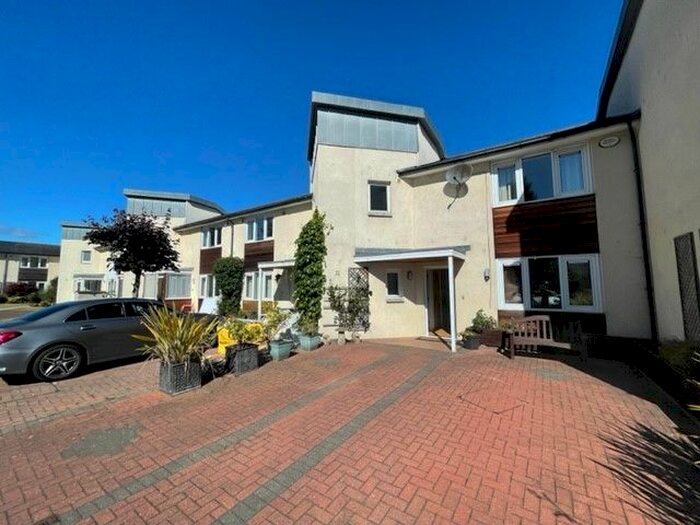 3 Bedroom Terraced House To Rent In Forkenford, Duddingston, Edinburgh, EH16