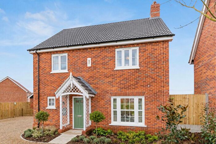 4 Bedroom Detached House For Sale In Queen Elizabeth Way, Bramford, Ipswich, IP8