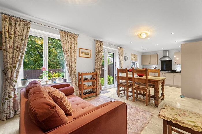 4 Bedroom Detached House For Sale In Ward Way, Rossendale, BB4