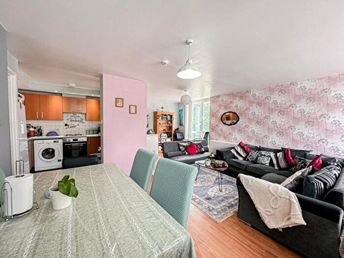 2 Bedroom Flat For Sale In Conway Street, Liverpool, L5 - Photo 4