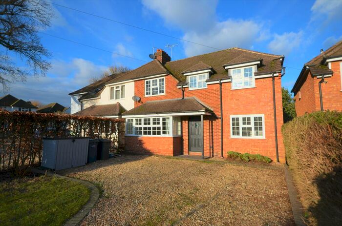 4 Bedroom Semi-Detached House To Rent In South Avenue, Farnham, Surrey, GU9