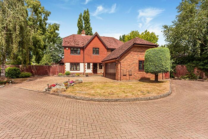4 Bedroom Detached House For Sale In Anners Close, Egham, Surrey, TW20
