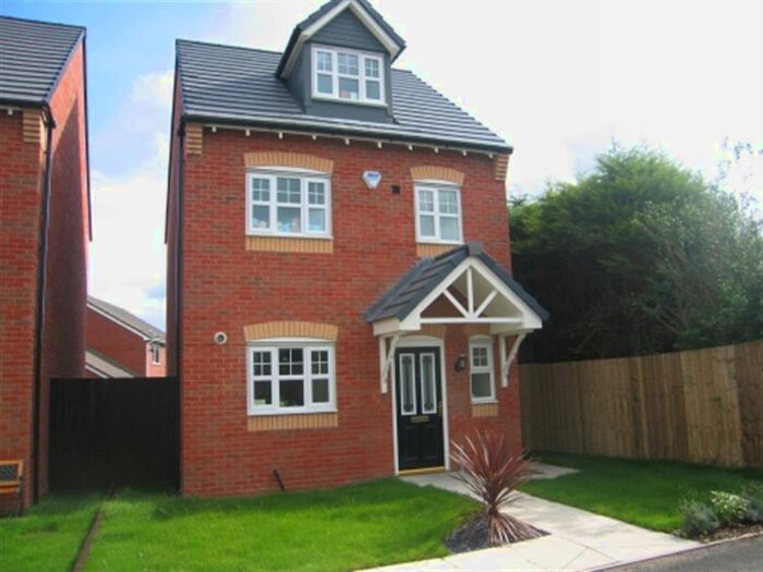 4 Bedroom Detached House To Rent In The Meadows Darwen, BB3