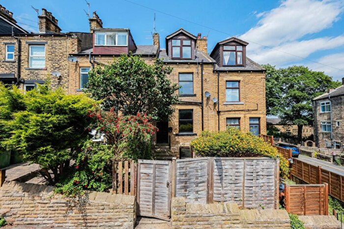 2 Bedroom Terraced House For Sale In Gladstone Street, Farsley, Pudsey, West Yorkshire, LS28