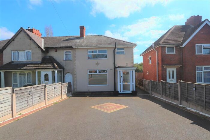 3 Bedroom Semi-Detached House To Rent In Field Road, Bloxwich, Walsall, WS3