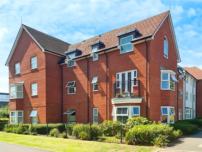 2 Bedroom Apartment For Sale In Ashville Way, Wokingham, Berkshire, RG41