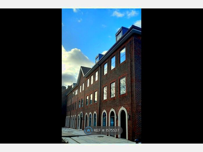 1 Bedroom Flat To Rent In Blackhorse House, Hatfield, AL9