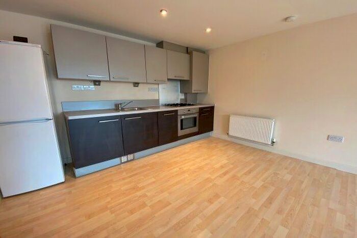 1 Bedroom Flat To Rent In Great Colmore Street, Birmingham, B15