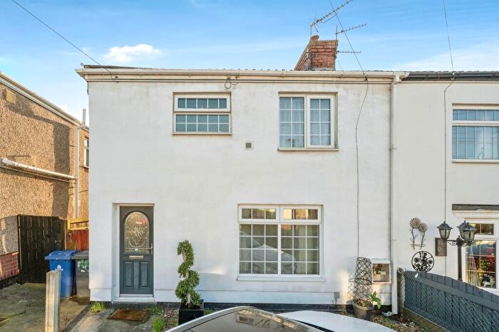 3 Bedroom Semi-Detached House For Sale In Theodore Road, Askern, Doncaster, DN6