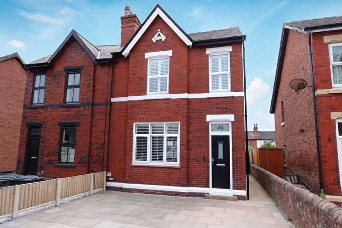 2 Bedroom Semi Detached House For Sale In Lytham Road, Marshside, Southport, PR9