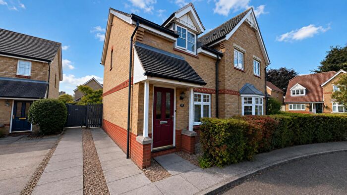 2 Bedroom Semi Detached House For Sale In Heasman Close, Newmarket, CB8