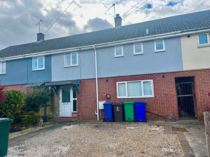 3 Bedroom Terraced House To Rent In Edinburgh Way, Banbury, OX16