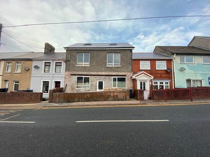 Houses for sale & to rent in NP23 5DT, Bryn Coch, Beaufort Ebbw Vale