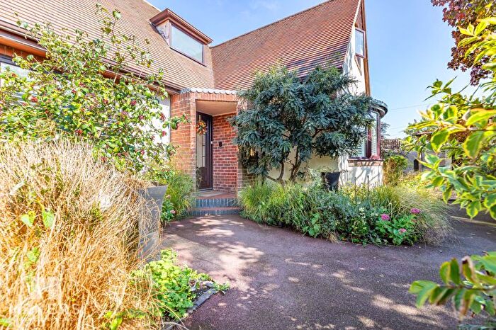 5 Bedroom Detached Bungalow For Sale In Somerford Way, Christchurch, BH23