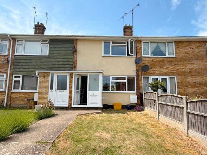 2 Bedroom Terraced House To Rent In Peregrine Drive, Benfleet, SS7