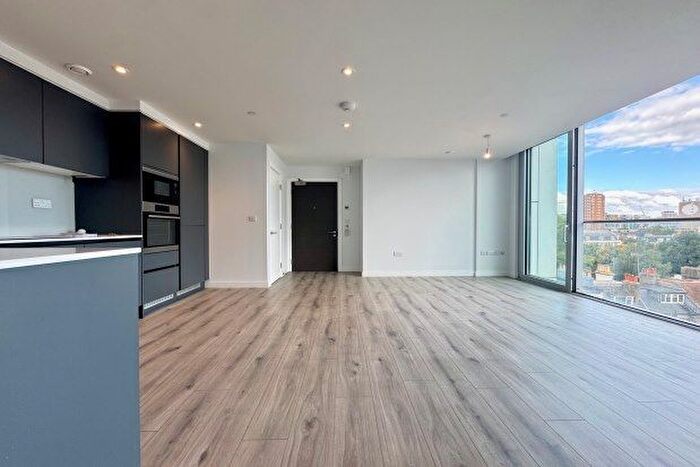 2 Bedroom Flat To Rent In Circus Street, Brighton, BN2