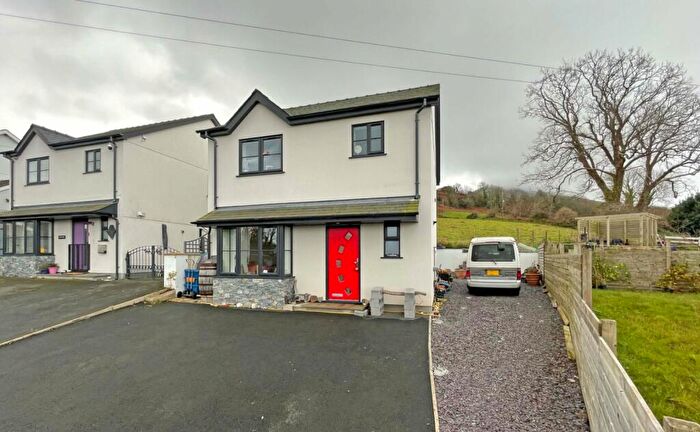 3 Bedroom Detached House For Sale In Clynnogfawr, Caernarfon, Gwynedd, LL54