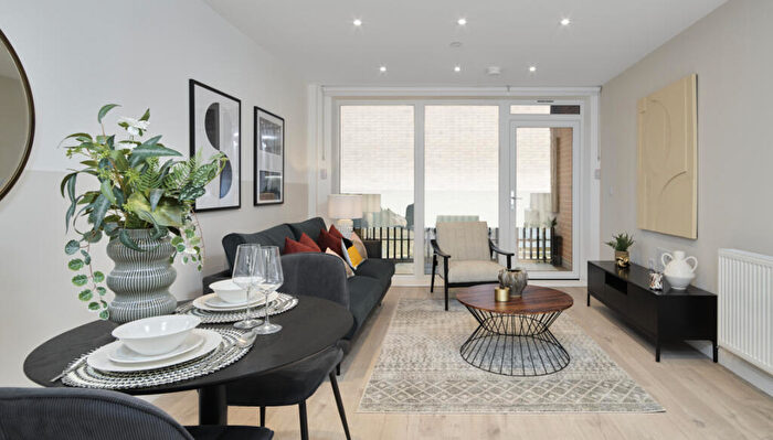 1 Bedroom Apartment For Sale In Copperhouse Green Lowfield Street Dartford, DA1