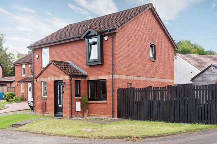 2 Bedroom Semi-detached House For Sale In Colwood Place, Parkhouse, Glasgow, G53