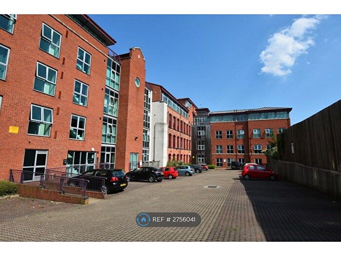 2 Bedroom Flat To Rent In Portland Square, Nottingham, NG7