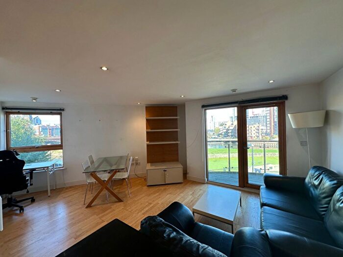 2 Bedroom Property To Rent In Magellan House, Leeds, LS10