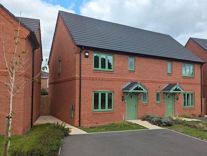 3 Bedroom Semi-Detached House For Sale In Chapmans Orchard, Hanley Swan, WR8