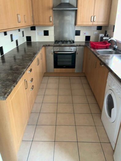 4 Bedroom House To Rent In Wern Fawr Road, Port Tennant, Swansea, SA1