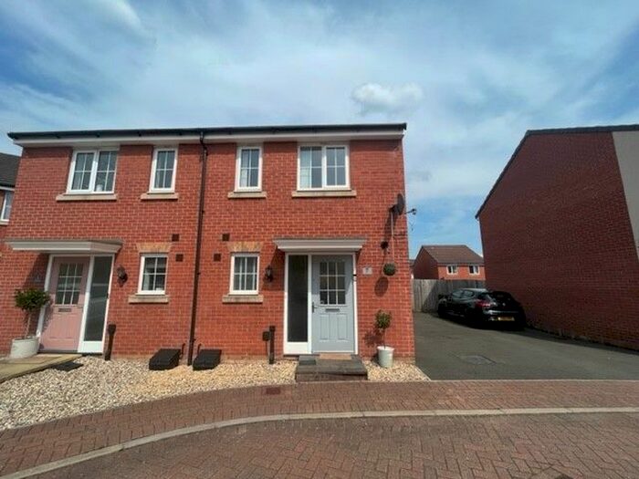 2 Bedroom Property To Rent In Caerphilly, CF83