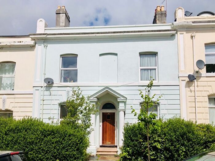 1 Bedroom Flat For Sale In Haddington Road, Stoke, Plymouth, PL2