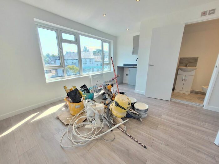 Studio To Rent In High Street, Uxbridge, UB9