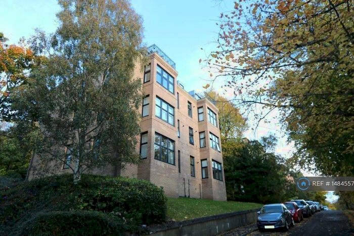 1 Bedroom Flat To Rent In Beaconsfield Road, Glasgow, G12